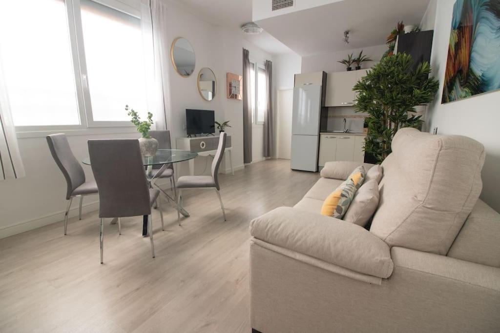 Trinidad Aparment Lägenhet Málaga Exteriör bild