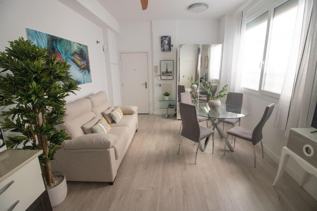 Trinidad Aparment Lägenhet Málaga Exteriör bild